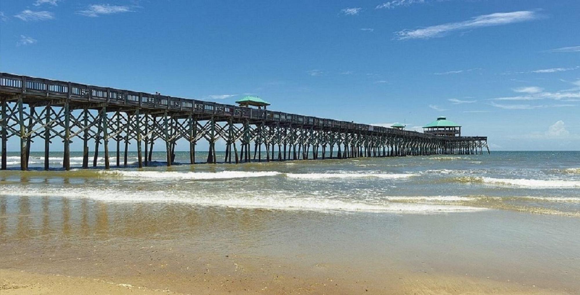 Folly Vacation Perfect Purple Palace Apt C Folly Beach Bagian luar foto