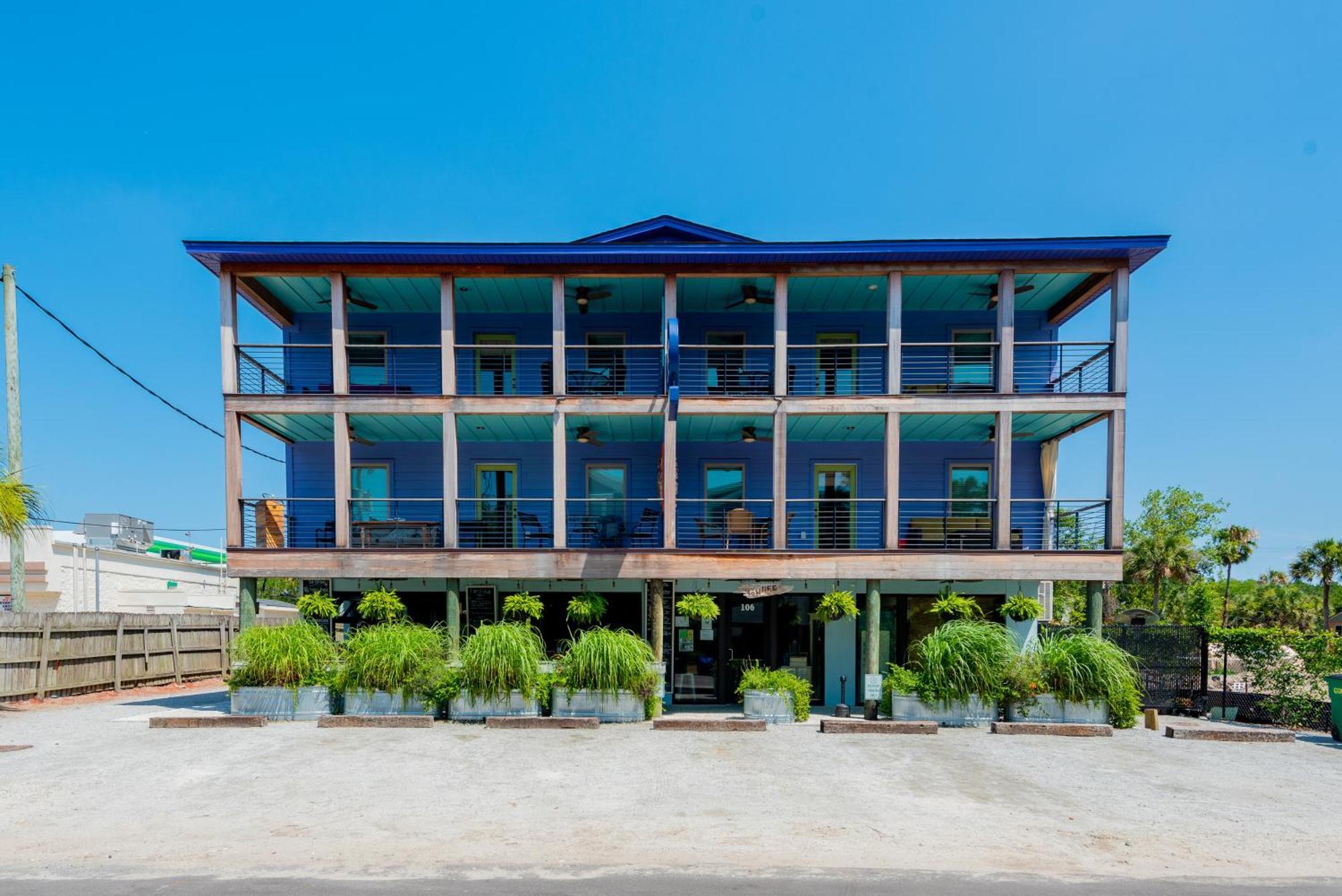 Folly Vacation Perfect Purple Palace Apt C Folly Beach Bagian luar foto
